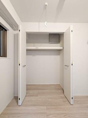 写真は2階のお部屋となります。