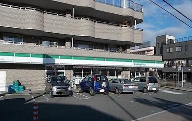 ファミリーマート