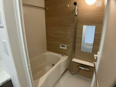 ゆったり過ごせるお風呂です