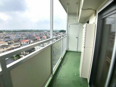 陽当たり良好なバルコニーです