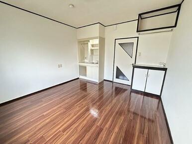 ※写真は別号室のものです。