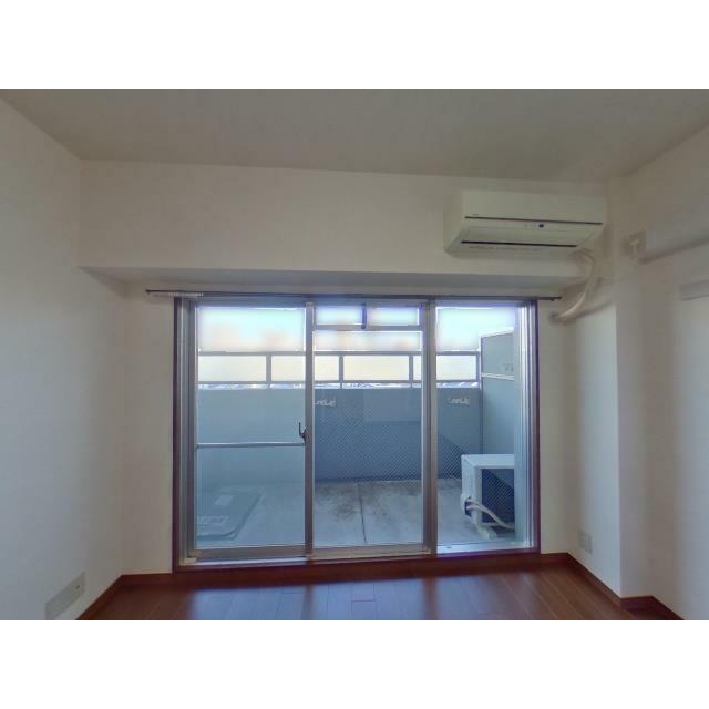 Ａタイプ（１・４号室）モデル住戸で撮影しています。建具・内装色は、現地状況を優先します。