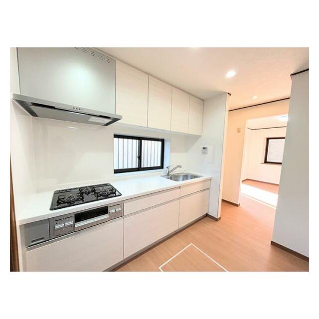 キッチン新品交換済み