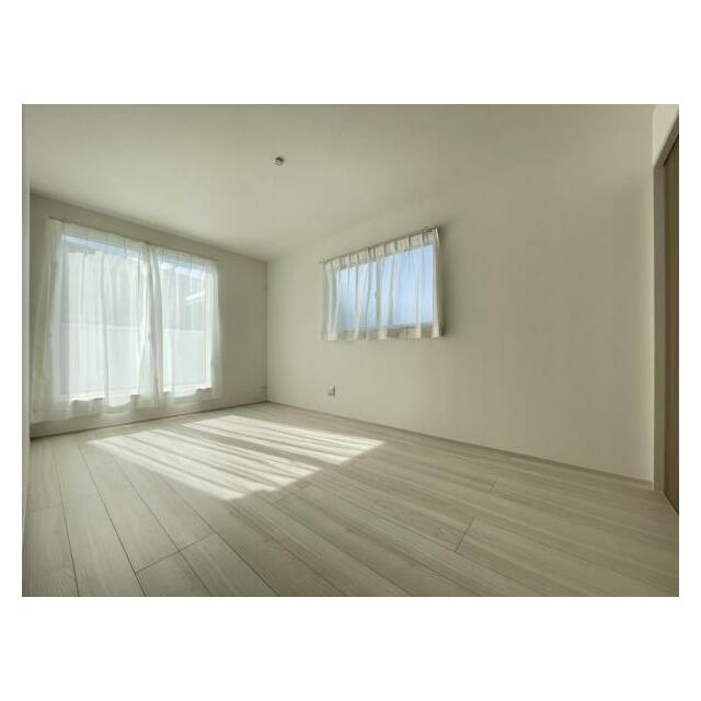 各部屋にクローゼットが付いているので整理整頓も安心＾＾