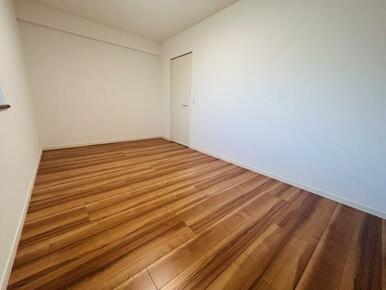 洋室約7.5帖（2）