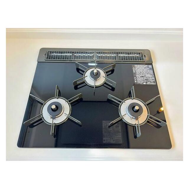 「キッチン」3口コンロに新品交換しております。