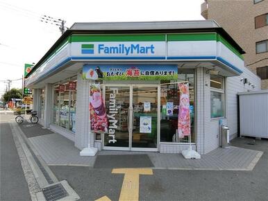 ファミリーマート鶴見今津北店