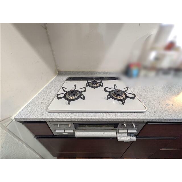 三口コンロ＋グリル。