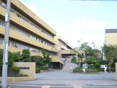 越谷市立中央中学校