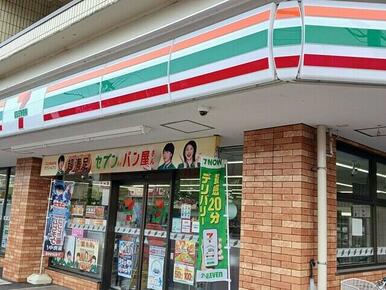 セブンイレブン戸田新曽南店