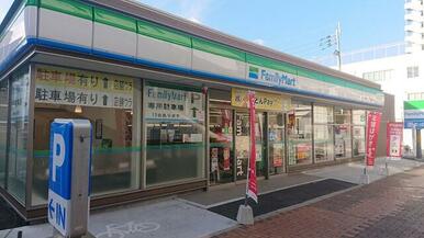 ファミリーマート小倉モノレール片野駅前店