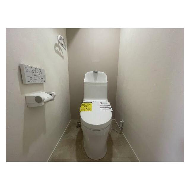 「トイレ」新品交換済みのトイレです。