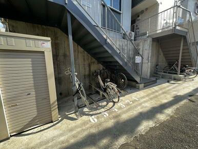 自転車駐輪場あり