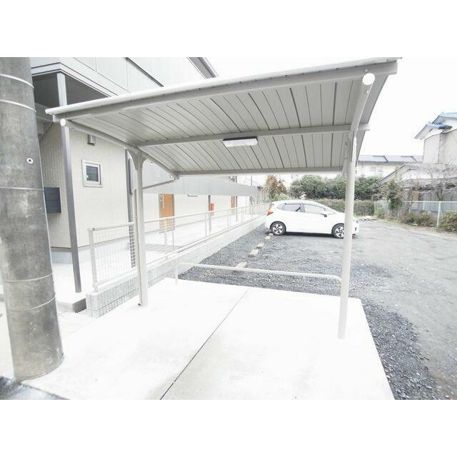 屋根付き駐輪場