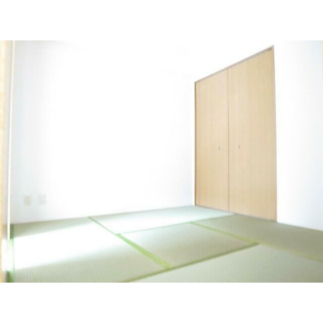 ※別部屋参考写真です