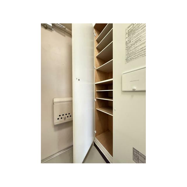 シューズボックス