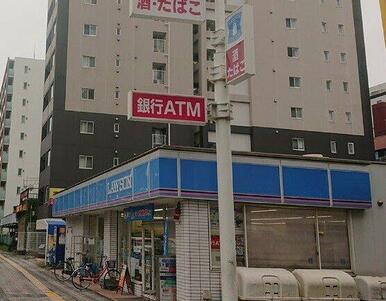 ローソン 鶴見中央四丁目店