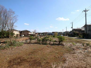 ★貴社の資材置場、駐車場用地としていかがですか。