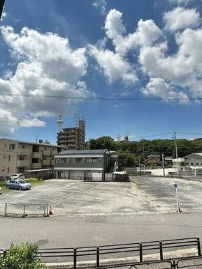 「バルコニー」北側バルコニーの眺望です。