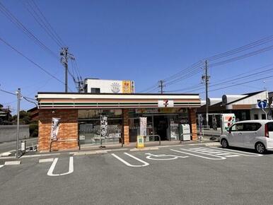 セブンイレブン松阪春日町店