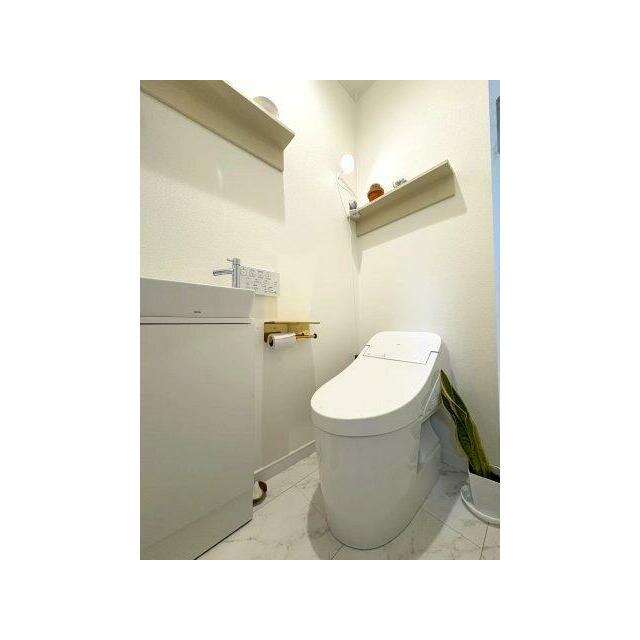 トイレは計2か所ございます