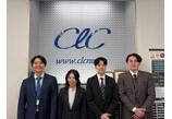 情報提供会社