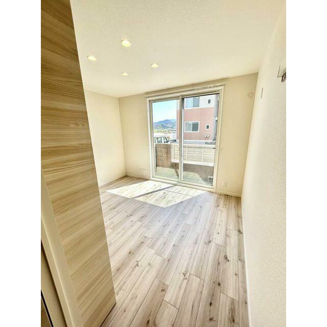 apartment 塩田町大字真崎