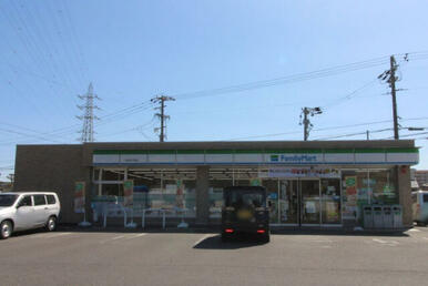 ファミリーマート一宮浅井大野店