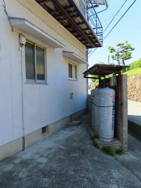 室外洗濯機置場