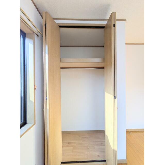 ☆各部屋に収納あります