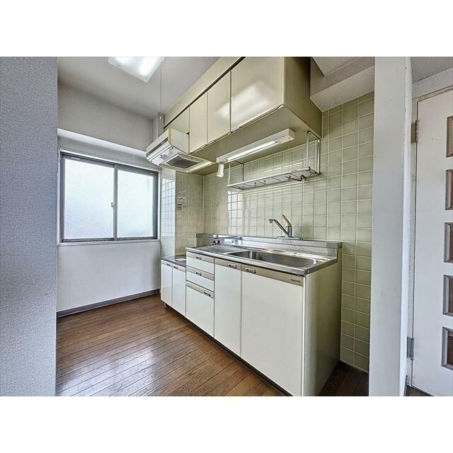 収納スペースの多いキッチンです