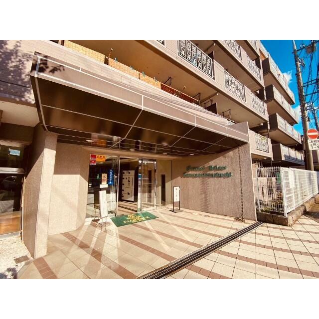 エントランス（外）