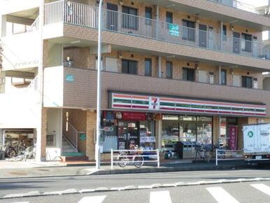 セブンイレブン横浜釜利谷宮ケ谷店