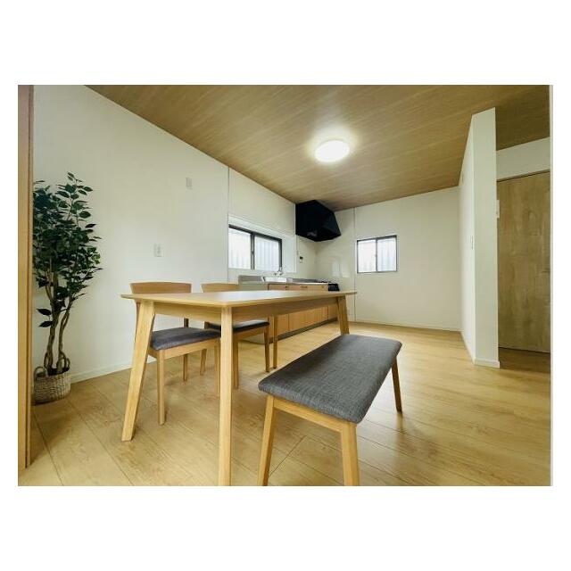 ニトリ家具設置後　LDK　別角度（４）