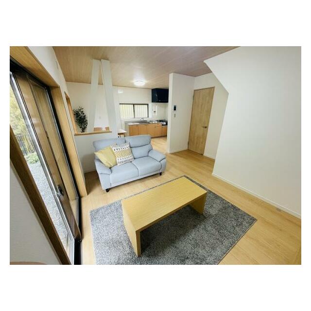 ニトリ家具設置後　LDK　別角度（１）