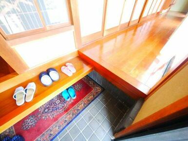 内装リフォーム済み令和2年10月システムキッチン 敷地約232坪 ５LDK平家+車庫