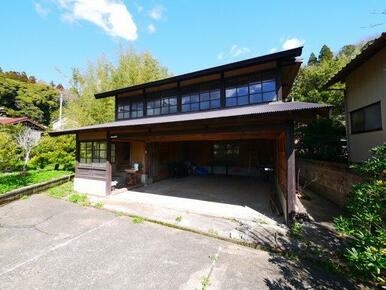 内装リフォーム済み令和2年10月システムキッチン 敷地約232坪 ５LDK平家+車庫