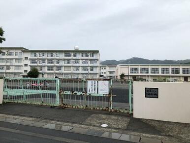 飯田小学校