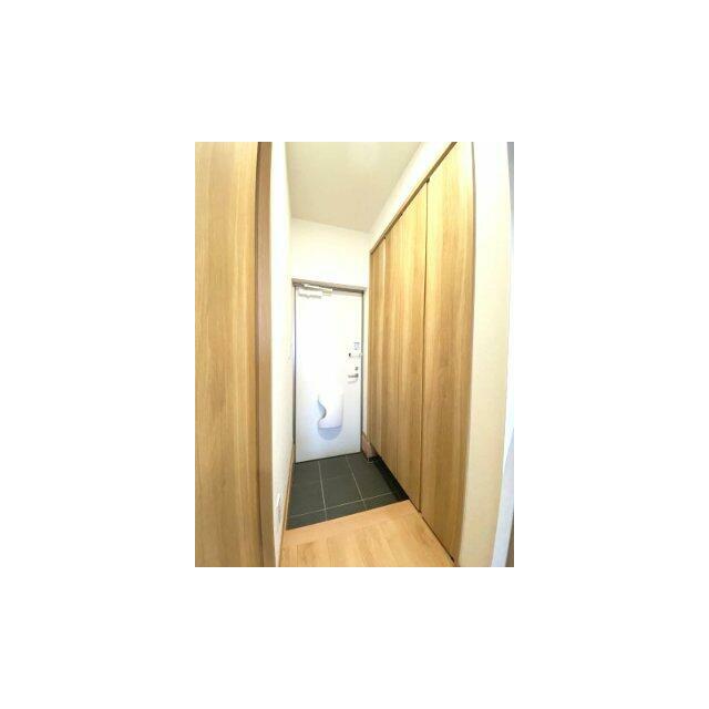 落ち着いた玄関です