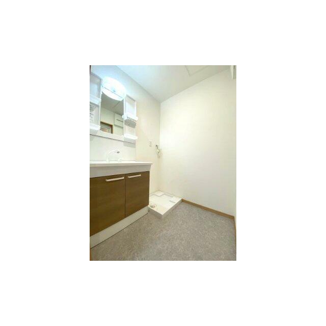 忙しい朝には欠かせない洗面所です