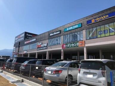スーパービバホーム甲斐敷島店