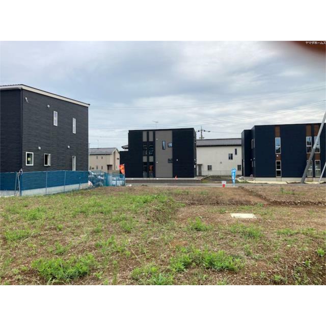 北側からの写真です。第一種低層住居専用地域にある閑静な住宅地です。
