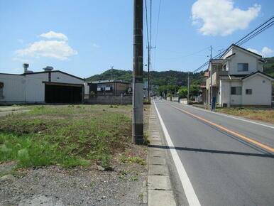 県道拡幅工事前の写真です