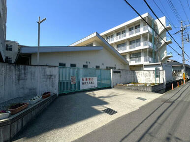 市立片塩中学校