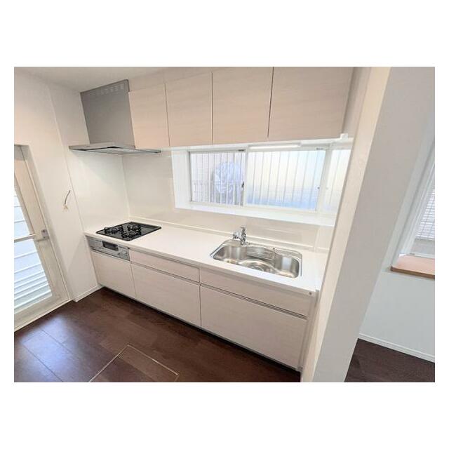 「キッチン」新規交換済みです