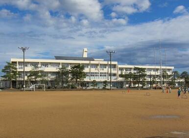 射水市立小杉小学校