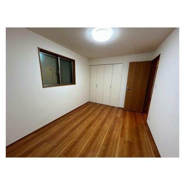 1F　洋室約６帖