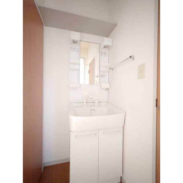 シャワー付洗面台