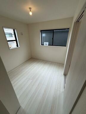 お持ちの家具の配置を考えると洋室のお部屋が暮らしやすいという方に（1号棟）