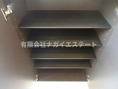 シューズボックス ※別部屋イメージ写真